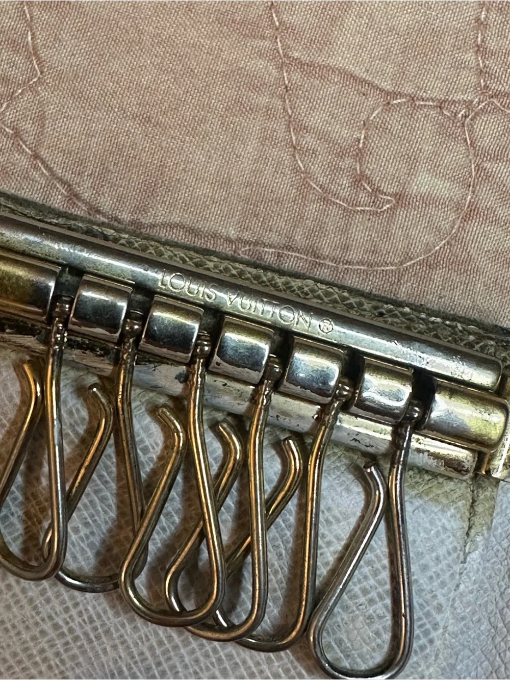 Louis Vuitton Damier Azur Canvas Key & Card Holder in Cream and Brown